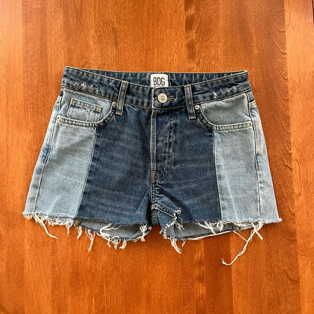 BDG Two Tone Low Rise Jean Shorts
